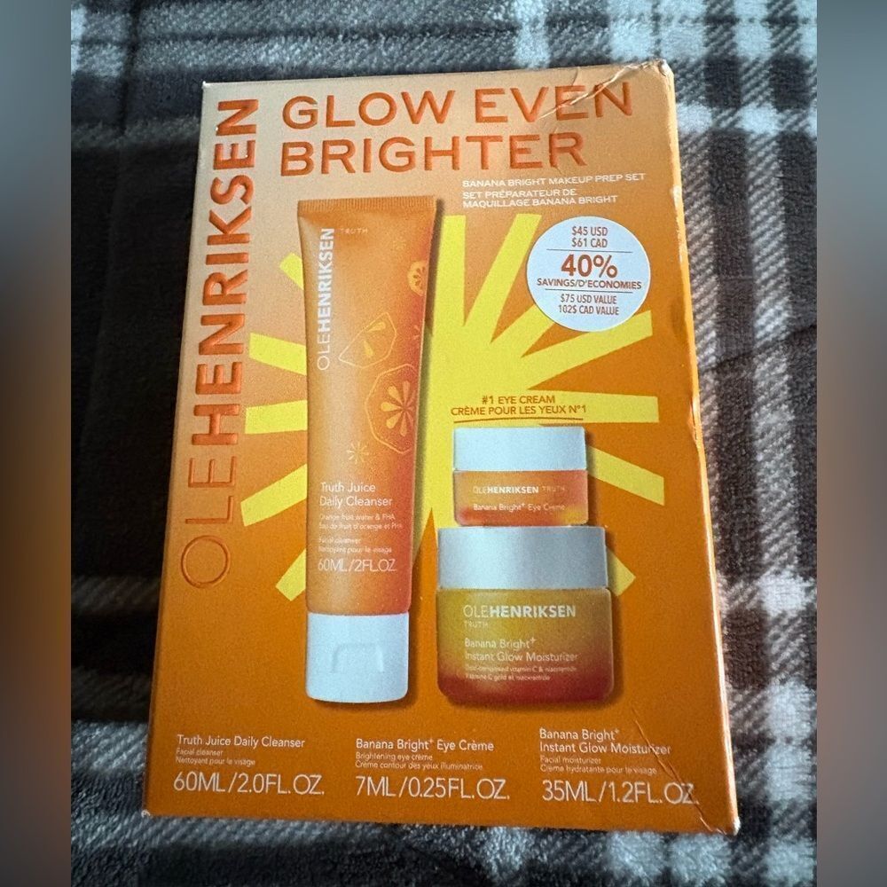 Ole Henriksen Radiance Revealer Set with Orange Packaging